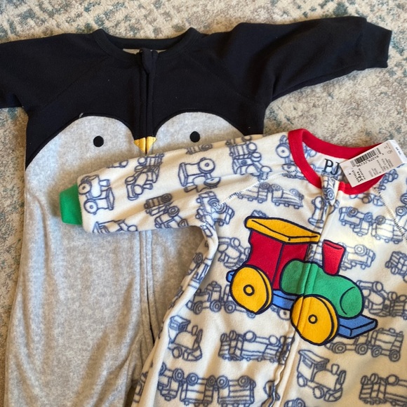 The Children’s Place sleepers - Picture 1 of 1